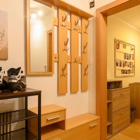Family Apartment *